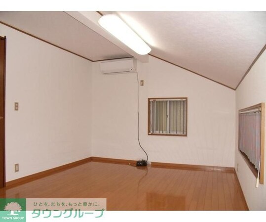 杉並区和泉4丁目貸家の物件内観写真